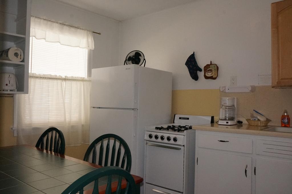 Lake Place Resort Glenhaven Room photo