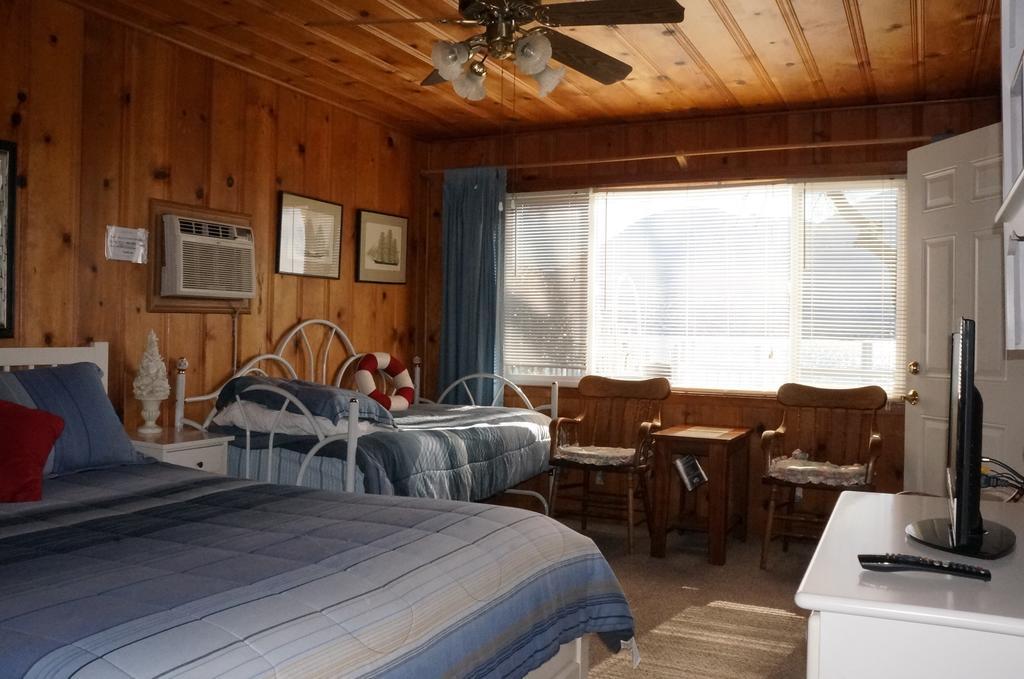 Lake Place Resort Glenhaven Room photo