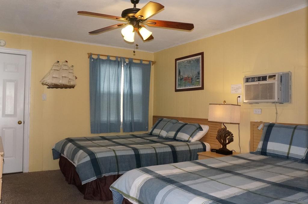 Lake Place Resort Glenhaven Room photo